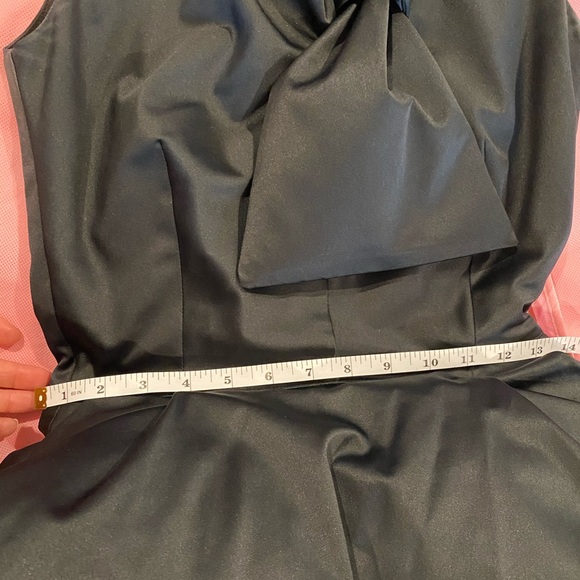 Pink tulle gown! - Picture 5 of 8